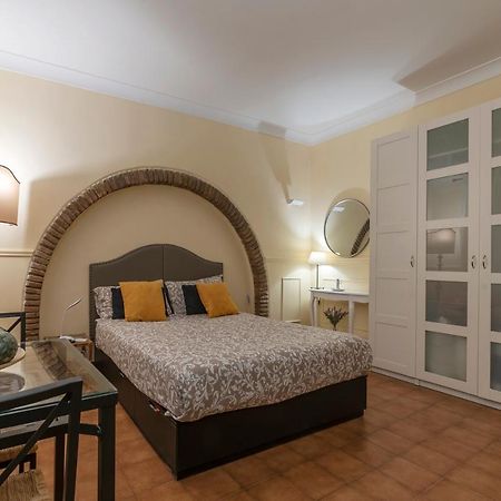Piazza Navona & Pantheon Central Apartment Рим Екстериор снимка