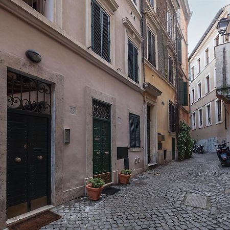 Piazza Navona & Pantheon Central Apartment Рим Екстериор снимка