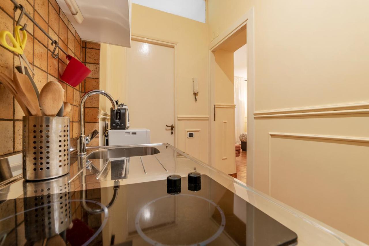 Piazza Navona & Pantheon Central Apartment Рим Екстериор снимка