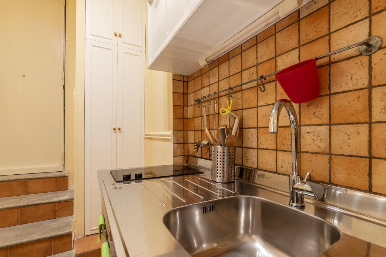Piazza Navona & Pantheon Central Apartment Рим Екстериор снимка