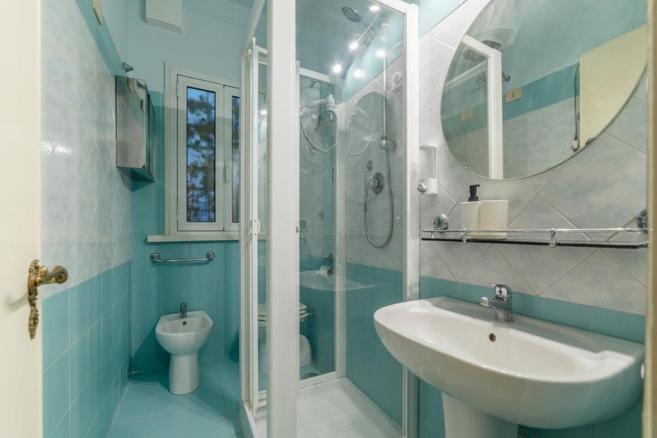 Piazza Navona & Pantheon Central Apartment Рим Екстериор снимка
